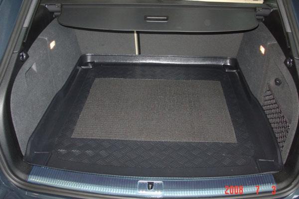 Bagāžnieka paklājs AUDI A4 AVANT (B8) 2008- 